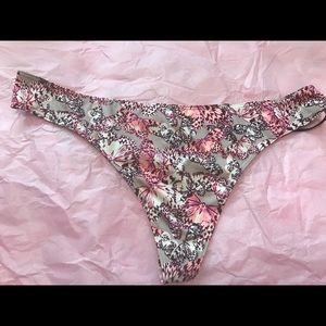 V-String Victoria secret Panty